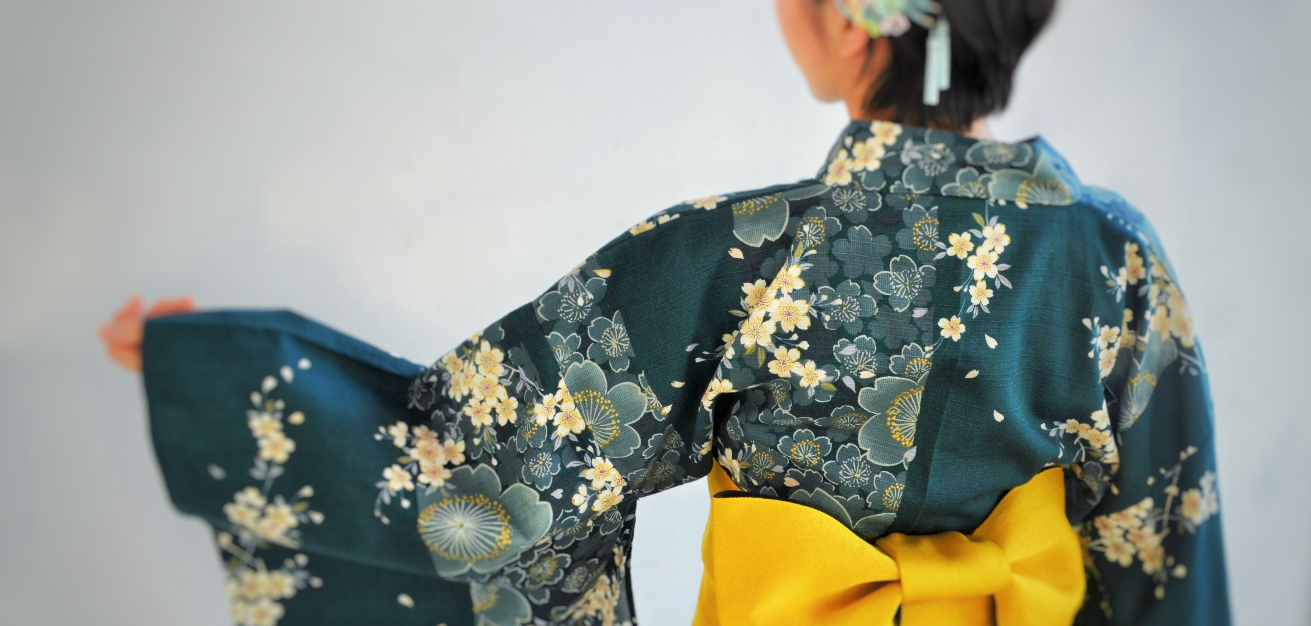 Yukata is a traditional Japanese relaxing garment. These traditionally designed garments are used as loungewear in Japanese inns and as hot summer attire.