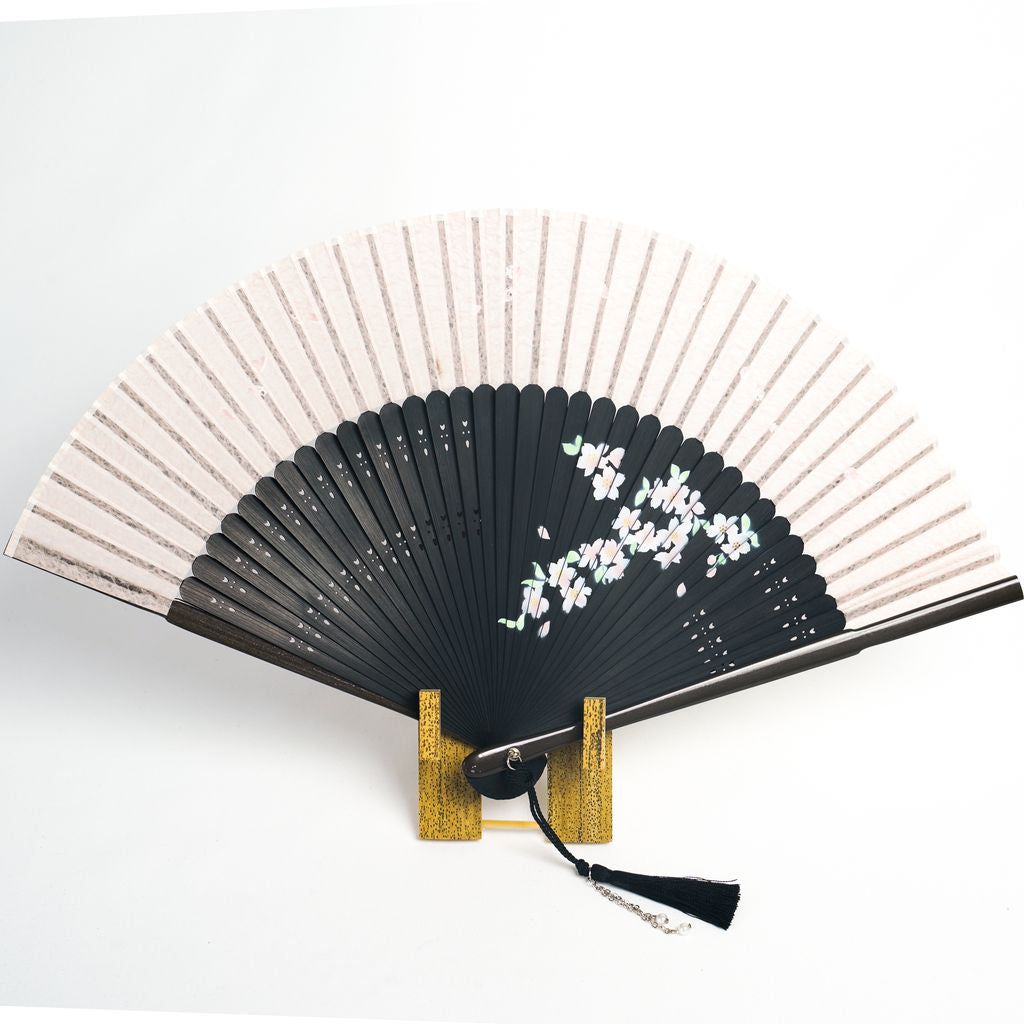 Women's Folding Fan Set "Haruniwa(Cherry Blossoms)" Pink