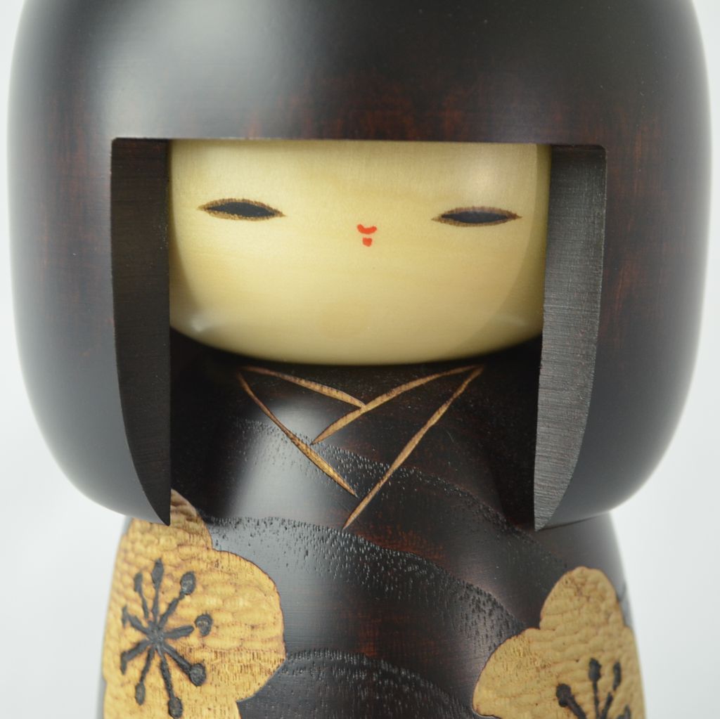 Kokeshi doll "Kōbai (Plum Blossoms)"