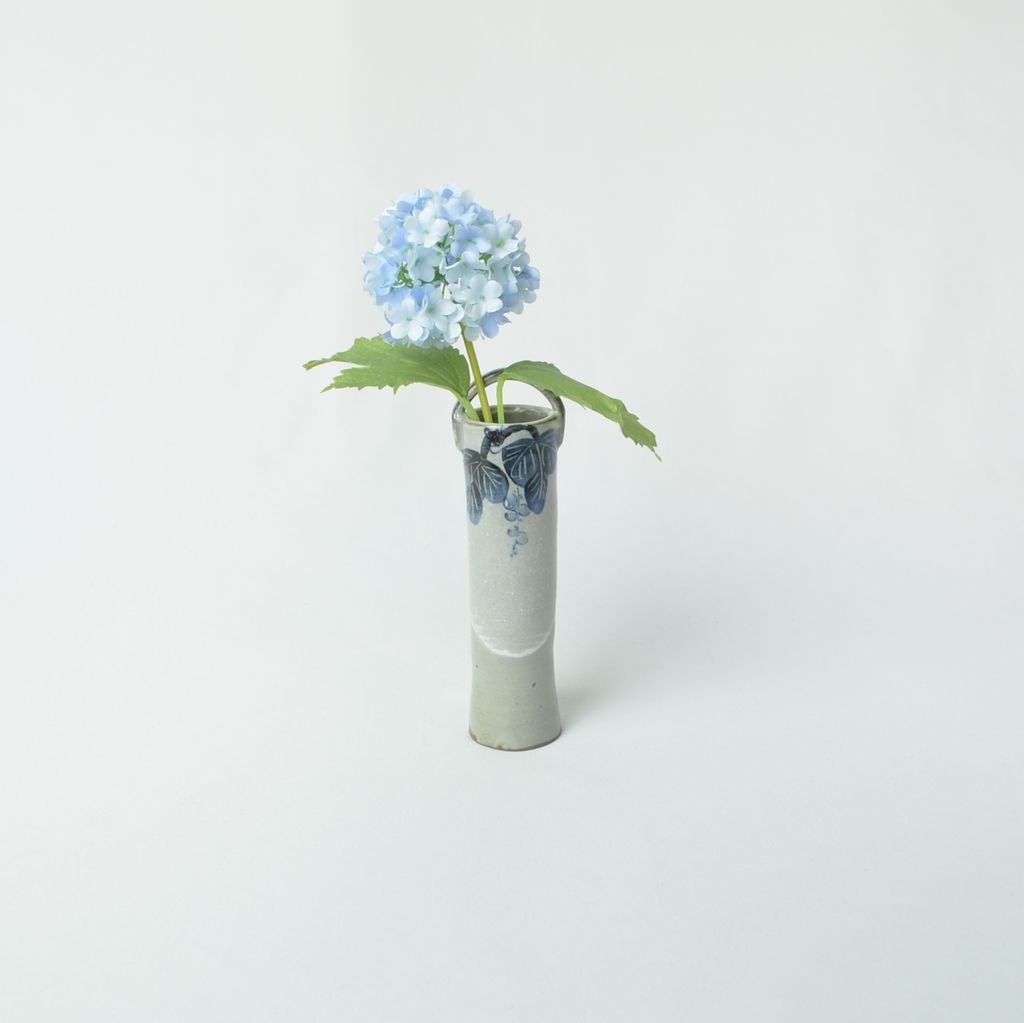 Flower Vase "Wild Grape"