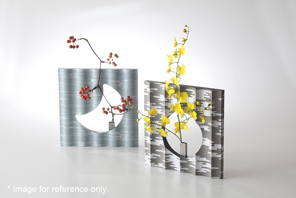 Kyo Karakami Wall Panel Vase HOLE DESIGN MOON “Kotogasumi”