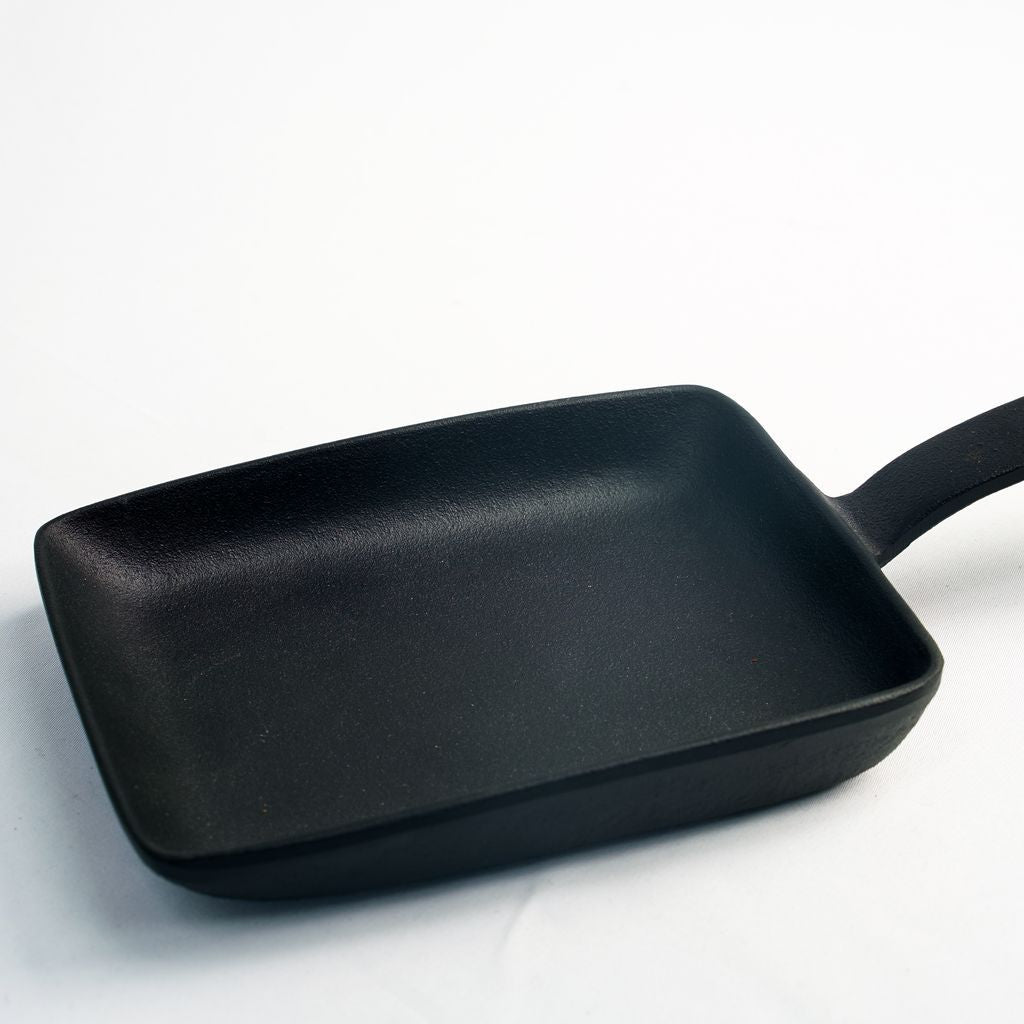 Nambu Ironware Skillet "Japanese Omelette Pan"