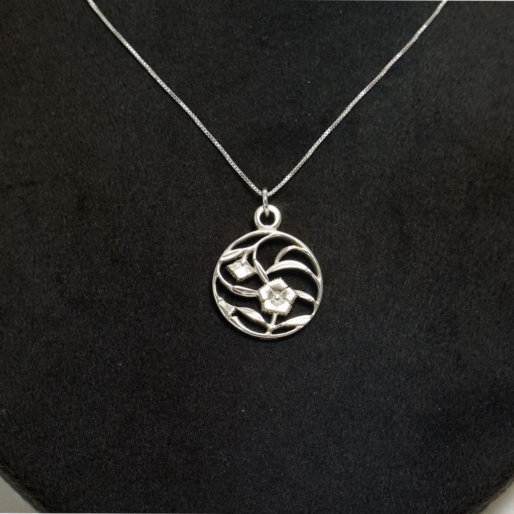 Pure Silver Pendant “Flower Crest Motif”