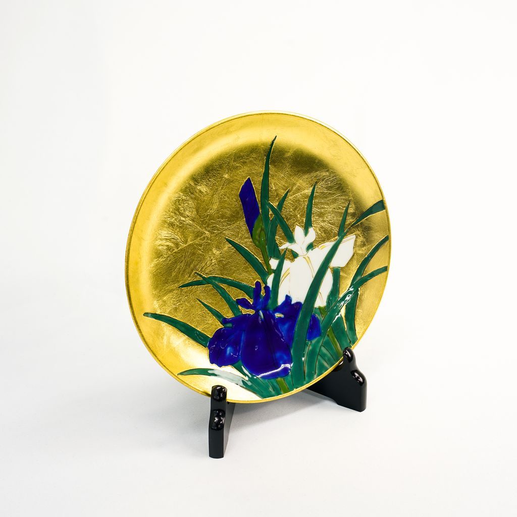Arita Ware Medium-sized Decorative Plate with Gold Leaf "Iris"