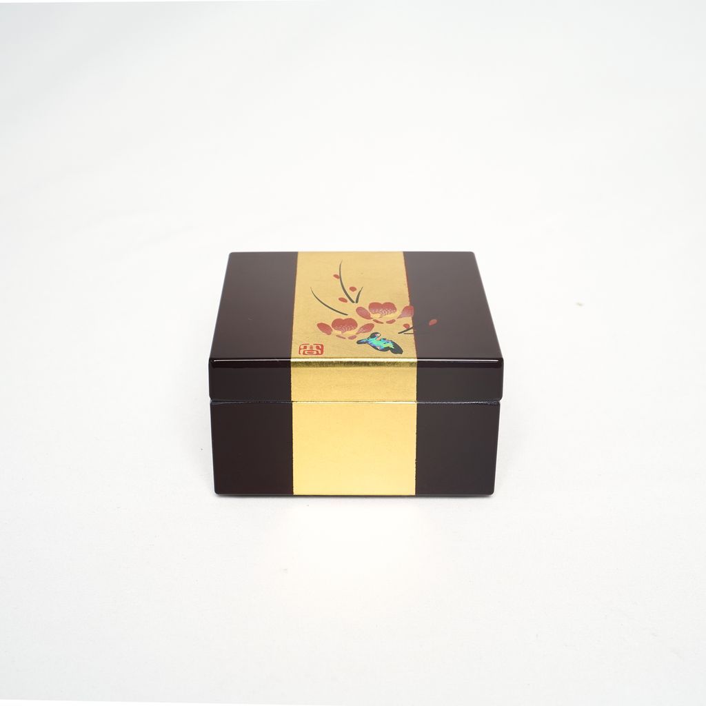 Kanazawa Gold Foil Box "Plum blossoms"