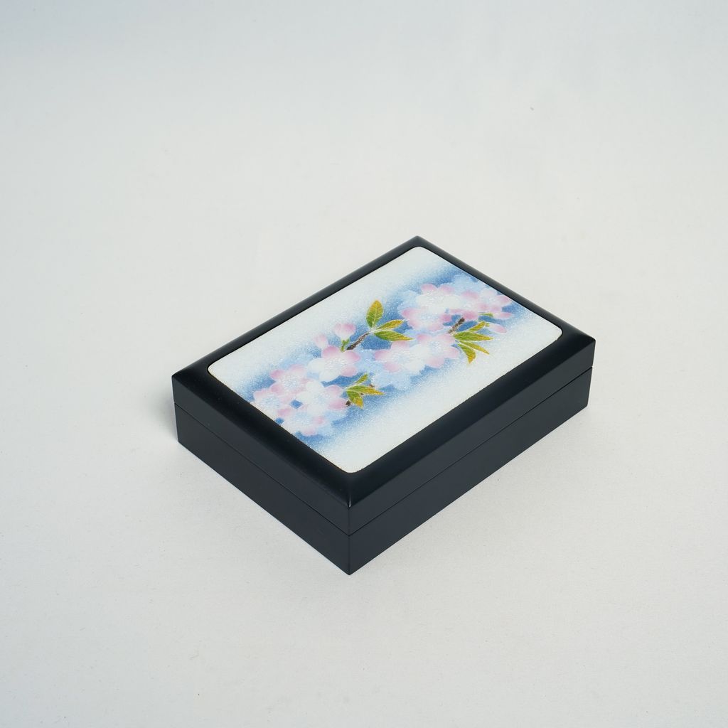 Cloisonne Box "Cherry Blossoms"