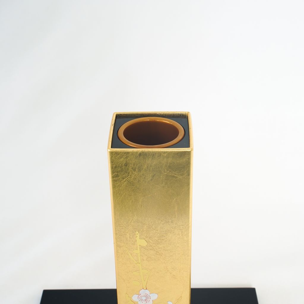 Kanazawa Gold Foil Vase "Plum blossoms"