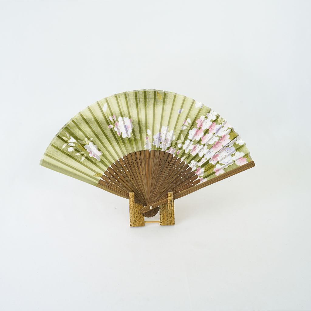 Folding fan and bag set "Sakura"