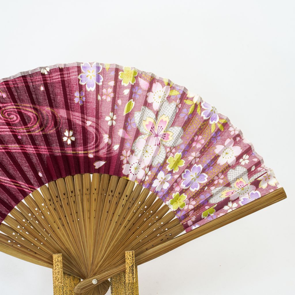 Folding fan and bag set "Dark Sakura"