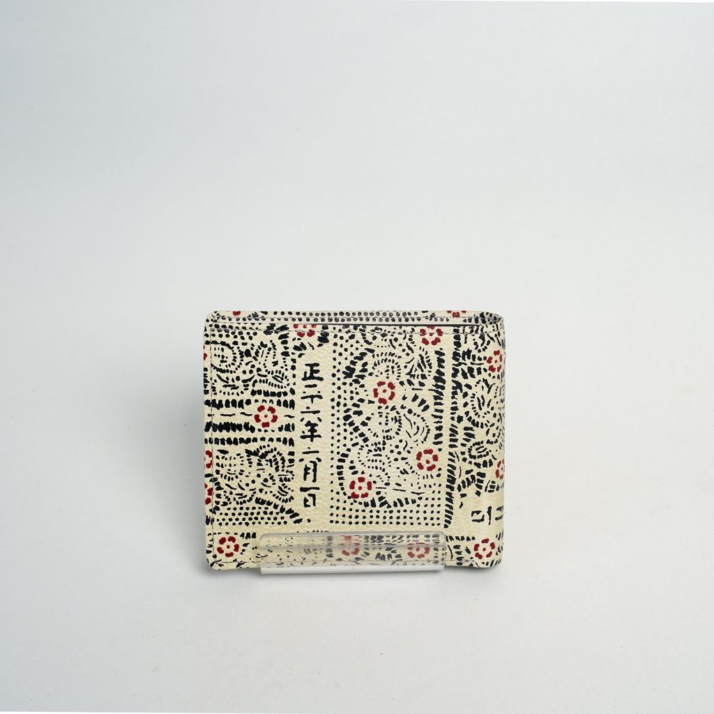 Deer Leather Folded Wallet “Shouheigawa Black & Red in White”
