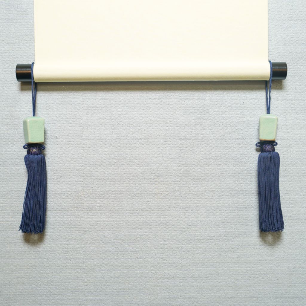 Weight of Hanging Scroll "Celadon square"