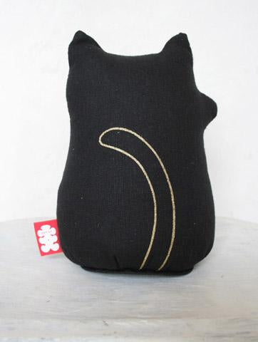 Hand-Dyed Hemp Doll “Maneki-Neko” Black Size M with a cotton bag