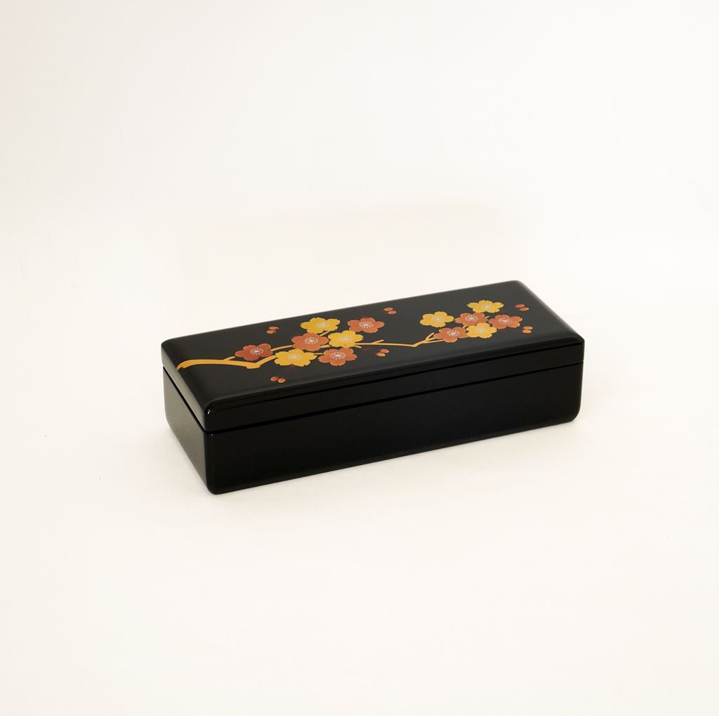 Lacquerware Box "Cherry blossoms" S312