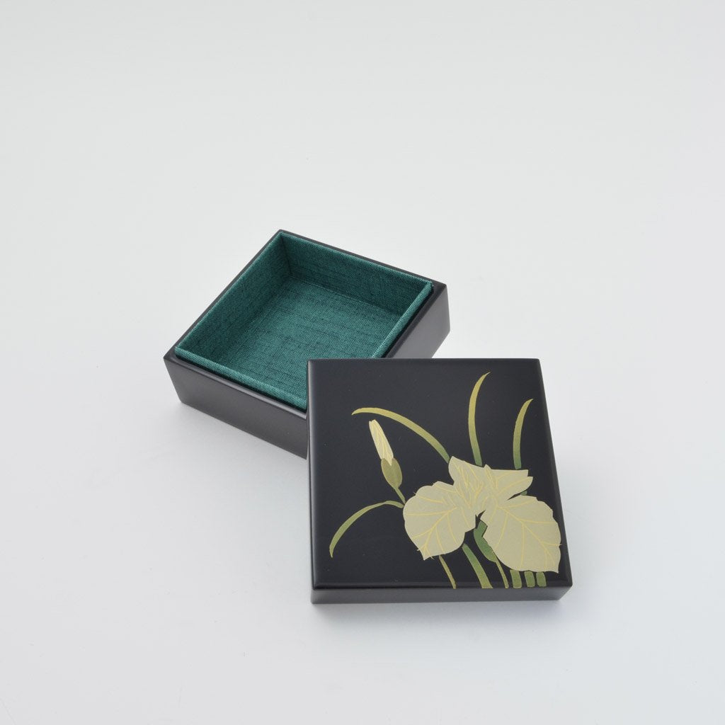 Lacquerware Box "Iris" 3.0