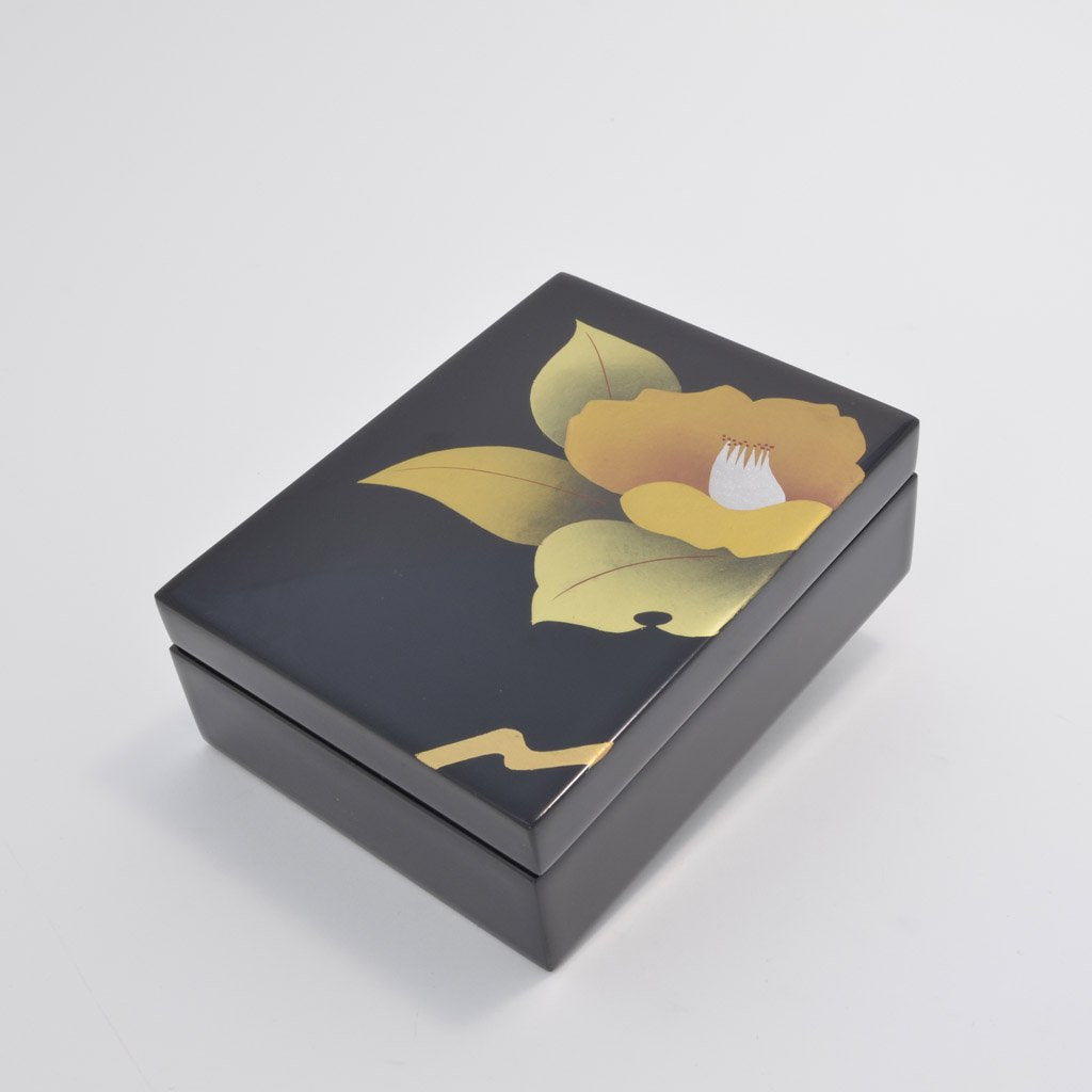 Lacquerware Box "Camellia" 4.5