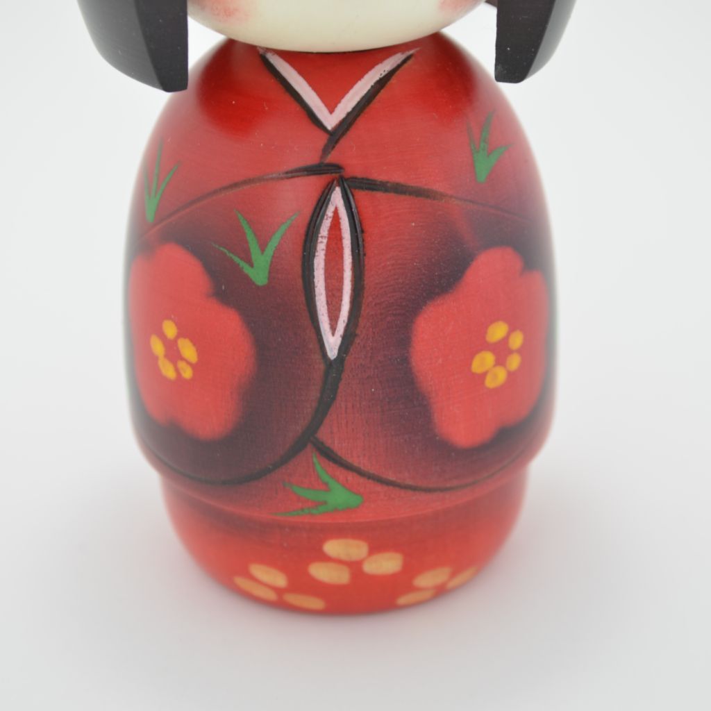 Kokeshi doll "Hohoemi (Smile)"